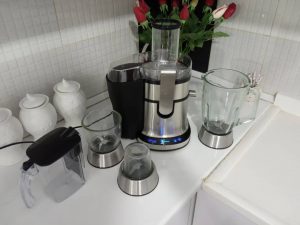 آبمیوه گیر بوش مدل BS-7077